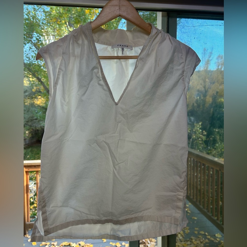 Frame white sleeveless shirt